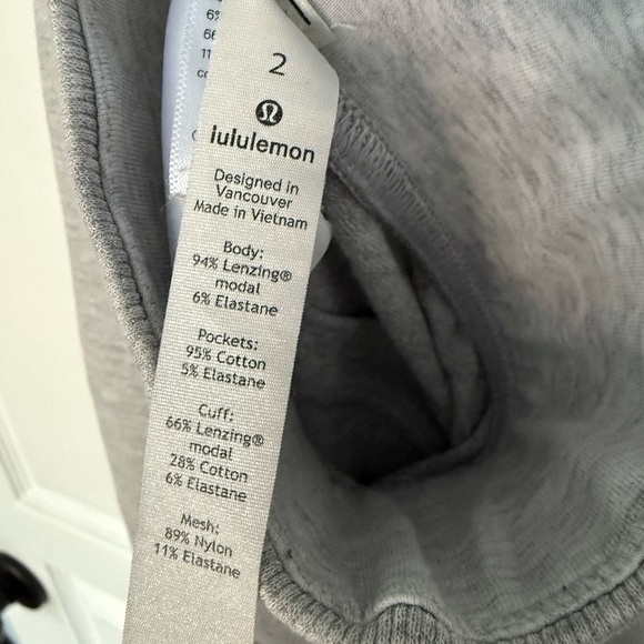 Lululemon Athletica Light Gray Sweatpants - Picture 6 of 6